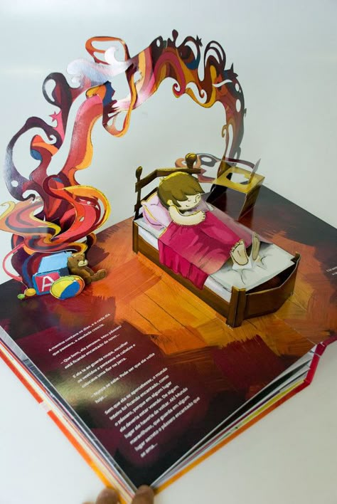 Pop-up Book The girl and the enchanted bird - Rubem Alves Book Pop Up Ideas, Pop Up Book Set Design, Pop Up Illustration, Pop Up Book Ideas, Pop Up House Book, Pop Up Story Book, Pop Up Fairytale Book, Carousel Pop Up Book, Pop Up Books