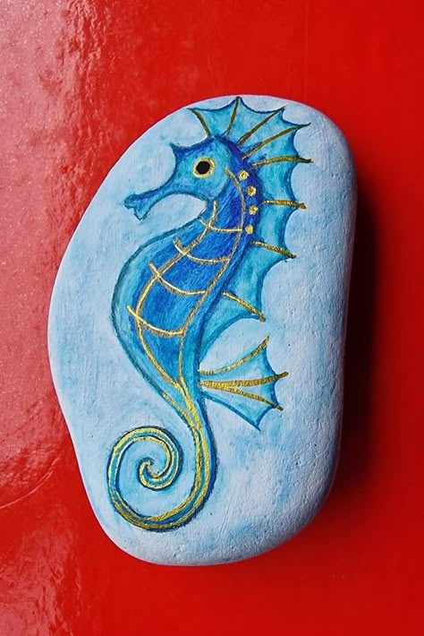 Easy Rock Painting Ideas For Beginners, Simple Rock Painting, Dolphin Painting, Fish Rocks, Garden Rock Art, Mermaid Crafts, Diy Rock Art, Painted Rock Animals, Mermaid Painting