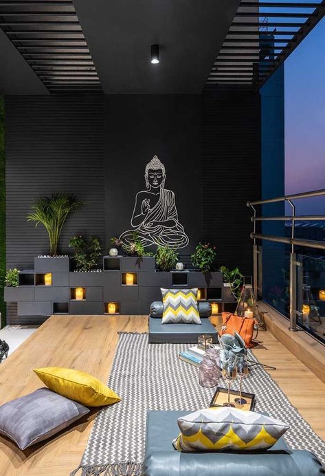 Outdoor Wall Painting Ideas Backyards, Balcony Wall Design, Yoga Terrace, Balcony Wall Decor, Minimal Home Decor Ideas, Terrace Wall, Buddha Home Decor, Terrasse Design, Terrace Garden Design