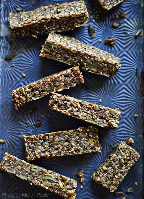 No Bake Seedy Paleo Muesli Bars (Nut Free & Vegan Friendly) Paleo Granola Bars, Muesli Bar Recipe, Quit Sugar Recipes, Quitting Sugar, Raw Granola, Nut Free Snacks, Sugar Free Breakfast, Paleo Granola, I Quit Sugar