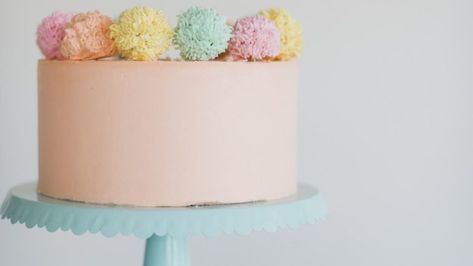 Pom Pom Cake Tutorial - Studio 5 Pom Pom Cake, Wedding Cake Tutorial, Nice Cakes, Pink Birthday Cakes, How To Make A Pom Pom, Cake Walk, Childrens Birthday Cakes, Delicious Cake, Cake Display