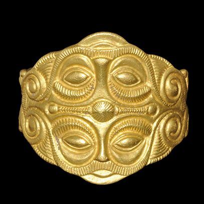 Archaeology & Art (@archaeologyart) posted on Instagram: “Celtic Gold Ring with Mask Motif, 5th Century BC. Private Collection.⁣ ⁣ #artifacts #artifactuprising #artifact #artefacts #artefacto…” • Mar 15, 2022 at 6:00am UTC