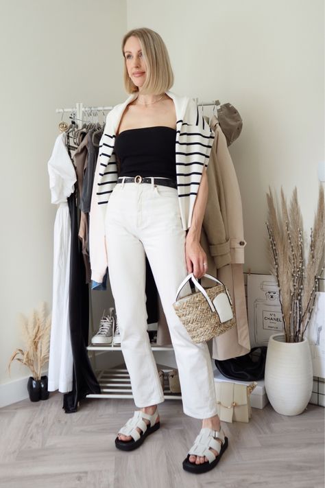 White Fisherman Sandals Outfit, Fisherman Sandals Outfit Street Style, White Chunky Sandals Outfit, White Jeans Summer Outfit, White Sandals Outfit, Fisherman Sandals Outfit, Chunky Sandals Outfit, White Jeans Outfit Summer, Jeans Summer Outfit