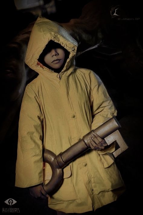 six cosplay (not my pic!) Six Cosplay, Undertale Cosplay, Nightmares Art, Little Nightmares Fanart, Artwork Wallpaper, Little Nightmares, Video Game Cosplay, People Poses, Funny Horror