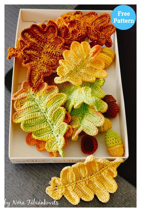 Oak Leaf Free Crochet Pattern Crochet Oak Leaf, Oak Leaf Pattern, Leaf Crochet, Crochet Leaf, Crochet Garland, Pocket Pal, Cozy Crochet Patterns, Crochet Home Decor, Kinds Of Colors