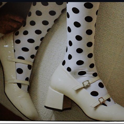 Dots Aesthetic, Polka Dot Aesthetic, Embellished Tights, Polka Dot Outfit, Dots Outfit, Polka Dot Tights, Dots Fashion, Polka Dot Socks, Polka Dots Outfit