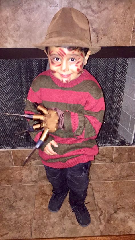 Toddler Freddy Krueger ❤️🔪 Freddy Krueger, Halloween