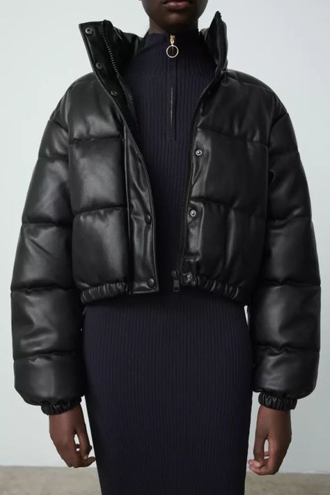 Zara Puffer Jacket Puffer Jacket Outfit Women, Puffer Jacket Outfits, Women Puffer Jacket, Zara Puffer Jacket, Best Puffer Jacket, Faux Leather Puffer Jacket, Zara Puffer, Puffer Jacket Outfit, Oversized Puffer Jacket