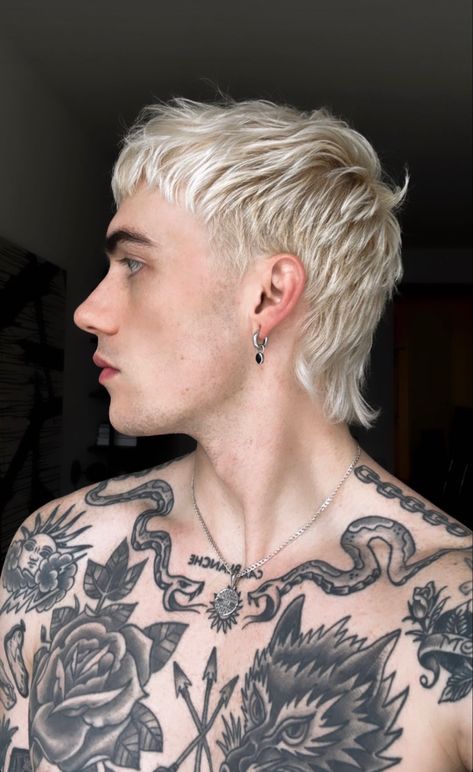 Edgy Guy Haircut, Bleach Mullet Men, Short Mod Hair, Short Blonde Mens Haircut, Short Masc Haircuts For Round Faces, Edgy Haircuts Men, Edgy Mens Haircut, Cropped Mullet, Short Blonde Mullet