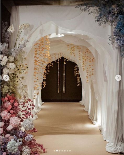 Wedding Foyer, Wedding Tunnels, Filipiniana Wedding Theme, Wedding Walkway, Wedding Reception Backdrop, Wedding Entrance Decor, Wedding Stage Design, Dream Wedding Decorations, Wedding Planning Decor