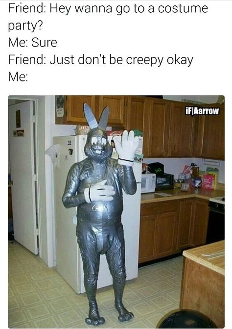 Donnie Darko Costume, Donnie Darko, Internet Funny, Clueless, Funny Laugh, Daily Affirmations, Costume Party, Dankest Memes, Funny Texts