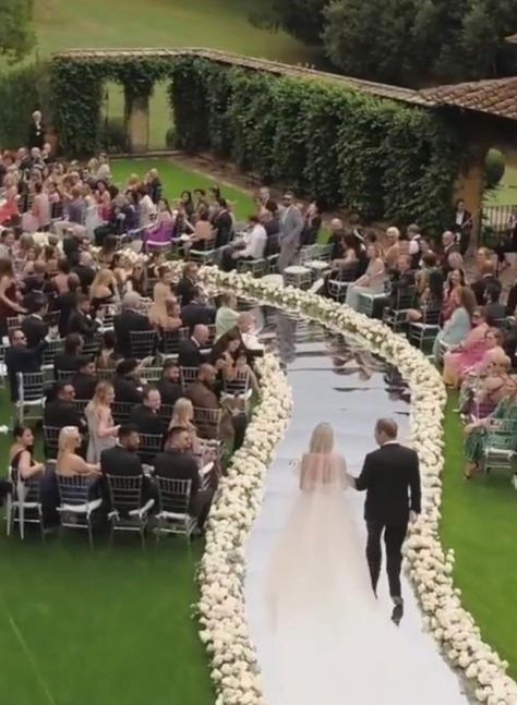 Looking for some wedding inspiration? Check out what we are recreating for my bride. What do you think of this mirrored aisle? Mirrored Aisle, Wedding Walkway, Backyard Wedding Dresses, Curvy Wedding, Wedding Isles, Wedding Mirror, Aisle Runner Wedding, Garden Weddings Ceremony, Leo Season