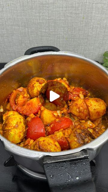 Samad's Kitchen on Instagram: "Tinda masala - new style ! Everyone loves it 😍💕 . . . #reels #tinda #sabji #tondekisabzi #tindarecipe #roti #rice #chawal #food #foodie #indianfood #recipe #tasty #samadskitchen" Tinda Recipe Indian, Recipe Indian, My Recipes, Indian Food, Gravy, Indian Food Recipes, New Style, Make It Simple, Recipes To Cook