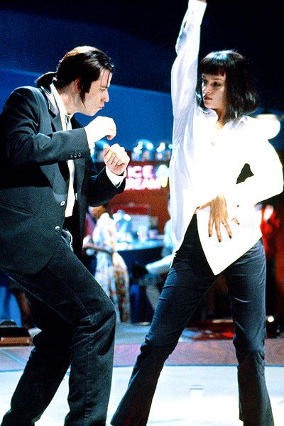 pulp fiction, uma thurman, john travolta, #pulpfiction #umathurman #johntravolta 90s Inspired Halloween Costumes, Uma Thurman Pulp Fiction, Jitterbug, Septième Art, I Love Cinema, Uma Thurman, Mia 3, John Travolta, Quentin Tarantino