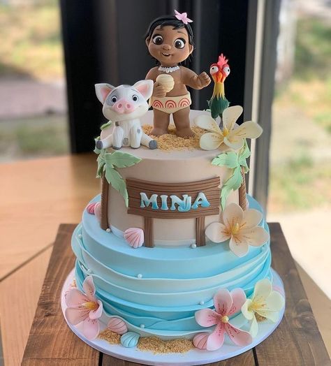 Moana 3rd Birthday Cake, Birthday Cake Moana, Moana 1st Birthday Cake, Moana Birthday Party Ideas Cake, Baby Moana Birthday Cake, Moana Birthday Cakes, Moana 2nd Birthday, Moana Birthday Cake Ideas, Moana Cake Ideas