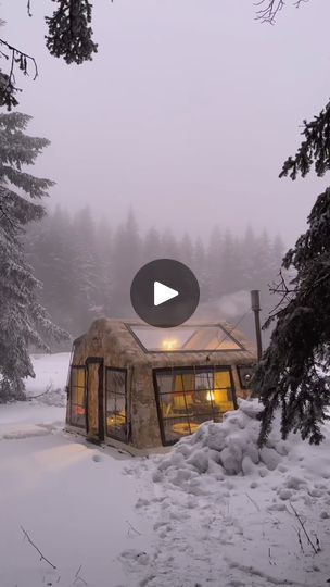 Usa Video, Survival Shelter, Winter Camping, Camping Tips, Survival Skills, Bushcraft, Audio, Camping, Building