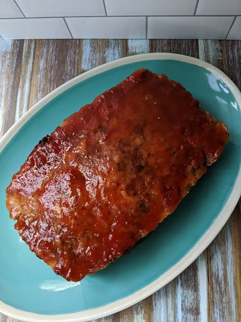 Teriyaki Meatloaf, Turkey Burger Recipes Healthy, Angel Biscuits, Recipes Using Ground Beef, Delicious Meatloaf, Meatloaf Ingredients, Homemade Meatloaf, Meatloaf Meatballs, Good Meatloaf Recipe