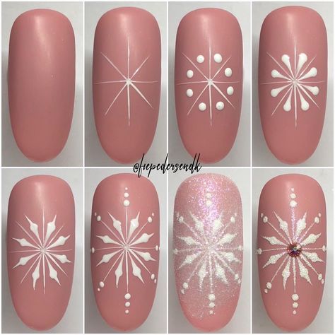 Xmas Nail Art, For Mom, Christmas Nail Art Designs, Nail Art Designs Diy, Snowflake Nails, Christmas Nails Acrylic, Present Ideas, Winter Nail Art, Xmas Nails