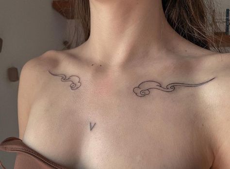 Collar Bone Wings Tattoo, Angelic Wings Tattoo, Collar Bone And Chest Tattoo, Wings Tattoo Collar Bone, Aesthetic Angel Wings Tattoo, Wings On Collar Bone Tattoo, Bone Wings Back Tattoo, Angel Wing Collar Bone Tattoo, Wing Collar Bone Tattoo