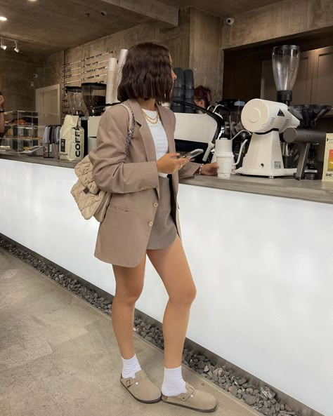 transitional fashion, beige outfit, neutral style, boston clogs outfit, fall 2023 outfit idea, fall 2023 fashion Style Boston Clogs, Birkenstock Outfit Fall, Boston Clogs Outfit, Europe Fall Outfits, Cozy Ootd, Clog Outfit, Boston Outfits, Birkenstock Outfit, Transitional Fashion