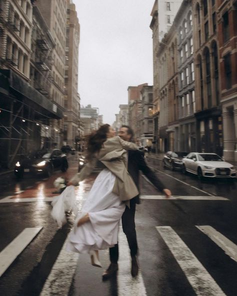 Alina Vlady | When your love shines through any rainy day 🤍 • • • #wedding2024 #intimatewedding #weddingphotographernyc #courthousewedding... | Instagram Long Distance Engagement Photos, Love Visionboard, Rainy Photoshoot, Nyc Engagement Shoot, City Rain, Rainy City, City Bride, Nyc Engagement, Picture Board