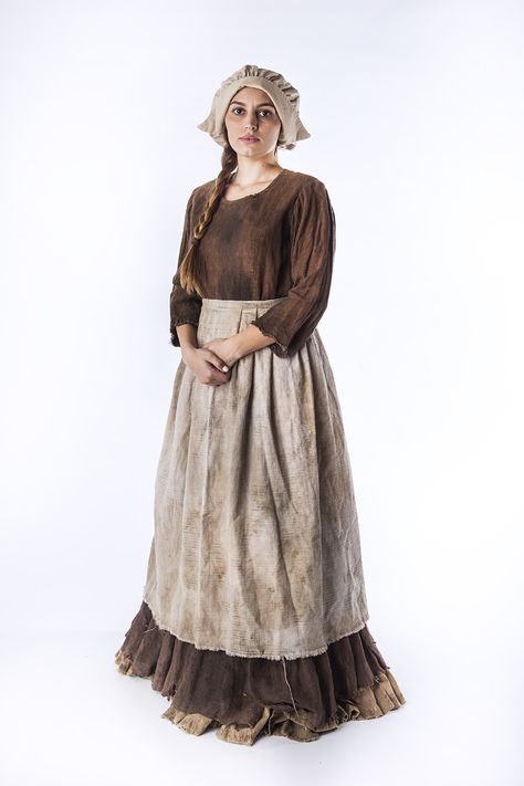 Medieval Clothing Women Peasant, Medieval Peasant Woman, 1700s Fashion Women, Medieval Dress Peasant, Victorian Peasant, 1700s Fashion, Peasant Clothing, Head Reference, Medieval Peasant