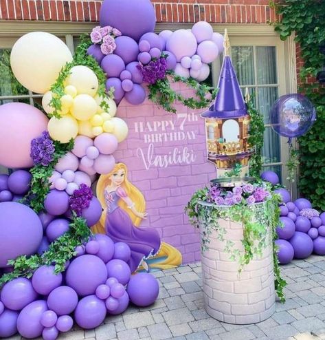 Balloon Decor @nes.events on Instagram Rapunzel Birthday Backdrop, Rapunzel Birthday Decor, Rapunzel Decorations Party, Rapunzel Birthday Decorations, Rapunzel Theme Party, Rapunzel Backdrop, Rapunzel Birthday Party Decorations, Rapunzel Themed Birthday Party, Rapunzel Birthday Party Ideas