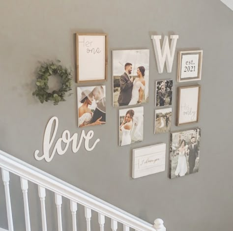 Collage Wall In Living Room, Wedding Picture Living Room Display, Farmhouse Living Room Photo Wall, Living Room Picture Collage Ideas, Wedding Pictures Wall Decor, Wedding Photo Frames Wall, Wedding Wall Collage Ideas, Family Picture Wall Decor Ideas, Living Room Decor With Wedding Photos