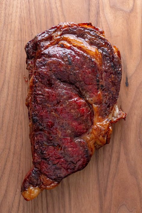 Reverse Sear Steak Traeger Recipe (Ribeye Steaks) Reversed Seared Ribeye, Ribeye Steak Recipes Cast Iron, Traeger Steak, Steak Traeger, Reverse Sear Ribeye, Sear Steak, Reverse Sear Steak, Rib Eye Recipes, Cooking Ribeye Steak