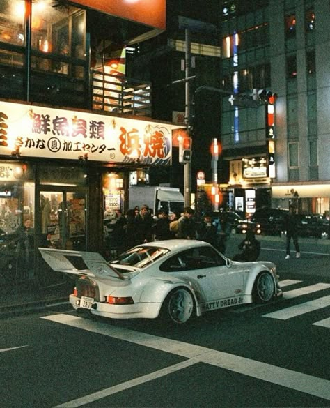 Mafia Outfits, Custom Porsche, Rwb Porsche, Rauh Welt, Japanese Sports Cars, Japon Illustration, Car Inspiration, Street Racing Cars, Japan Aesthetic