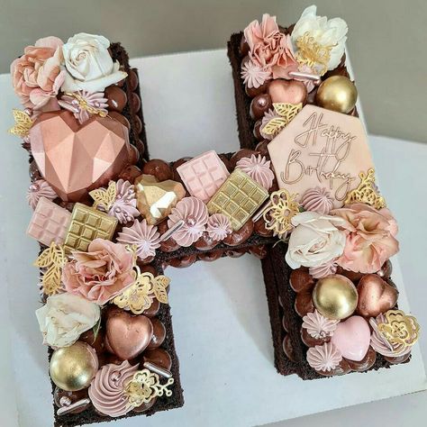 Monogram Cakes, Chocolate Fruit Cake, Letter Cakes, Number Birthday Cakes, Cake Pop Displays, Rose Gold Cake, 18th Cake, Cake Lettering, Letter Cake