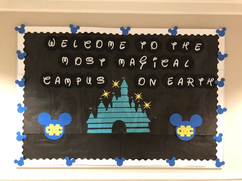 Disney Teacher Appreciation Door, Cheer Camp Door Decorations, Dorm Hall Themes, Attendance Board Ideas, Pta Themes, Disney Homecoming, Disney Library, Disney Bulletin Boards, Disney Dorm