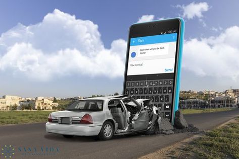 Three years after the preliminary results first were presented at a scientific meeting and drew wide attention, University of Utah psychologists have published a study showing that motorists who talk on handheld or hands-free cellular phones are as impaired as drunken drivers. Learn Driving, Texting And Driving, Dont Text And Drive, Tech Tips And Tricks, Driving Quotes, Defensive Driving, Texting While Driving, Learn To Drive, Face Reality