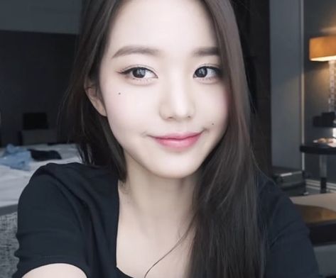 ive wonyoung icon Ive Wonyoung, Bare Face, Won Young, Love Dive, Iz One, True Beauty, K Idols, Role Models, Pretty Woman