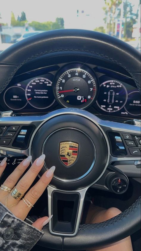 Porsche Mom, Parfum Victoria's Secret, Air Car, Car Mods, Luxury Lifestyle Dreams, Car Projects, Classy Cars, Fancy Cars, Pretty Cars