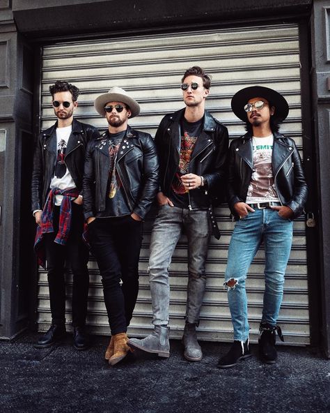 One Dapper Street, Best Casual Shirts, Rockstar Style, Rock And Roll Fashion, Rock N Roll Style, Badass Style, Leather Jacket Outfits, Fashion Man, Rocker Style