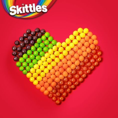 @skittles on Instagram: “There's nothing I ❤️more than Skittles, except maybe a ❤️made of #Skittles!  #tastetherainbow #emojis #heart #rainbow” Skittles Science Experiment, Skittles Logo, Skittles Science, Skittles Rainbow, Kids Science Experiment, Vegetarian Sweets, Kids Science, Eye Lash Packaging, Sour Patch