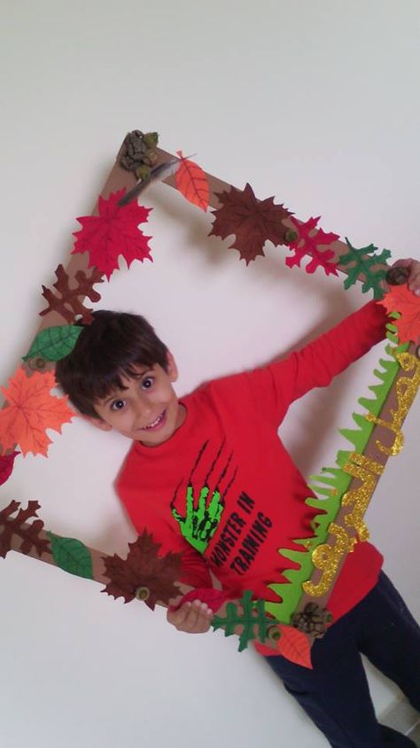 Big Photo Frames, Fall Festival Crafts, Fall Photo Booth, Fall Photo Props, Fall Harvest Party, Fall Ball, Thanksgiving Photos, Fall Preschool Activities, French Activities