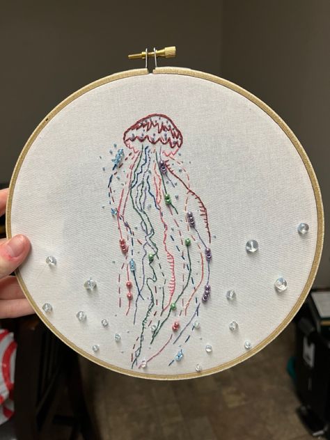 Bead Embroidery On Clothes, Jellyfish Embroidery Pattern, Sea Animals Embroidery, Sea Creature Embroidery, Aquatic Embroidery, Sealife Embroidery, Tortoise Embroidery, Ocean Embroidery Patterns, Under The Sea Embroidery