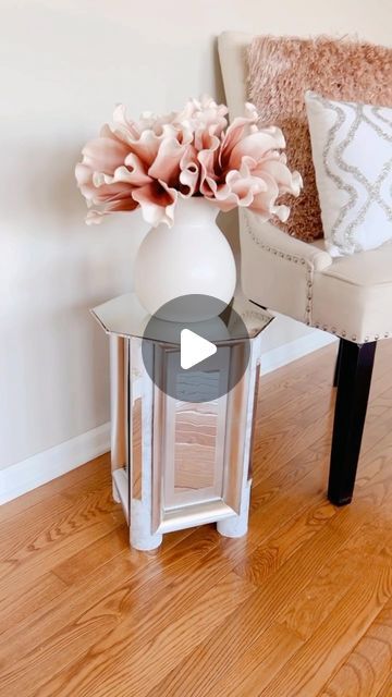 Kendra Davis on Instagram: "💖DIY Pool-Noodle End Table 💖

Hey-hey L💖VES! 

To make this end table, I cut 2 pool noodles in half.  I wrapped the pool noodles in marble contact paper.  Next, I glued the pool noodles to 4 silver rectangle trays.  I wanted to add a little extra touch, so I put a strip of flexible mirror sheet on the sides of the pool noodles and center of the trays 😍😍I topped this piece off with a octagon mirror that I had around the house ✨✨

Let me know what you think 😊

💖Like 💖Follow 💖Share 

#diy #craft #crafty #diycrafts #diyendtable #dollartreecrafts #dollartreediy #diyideas #diyinspiration #diyhomedecor #glamdiy #diylover #craftlover #decorlovers #craftylife #diydecor" Marble Contact Paper, Octagon Mirror, Hexagon Mirror, Diy End Tables, Pool Noodle, Diy Pool, Pool Noodles, Instagram Diy, Craft Lovers