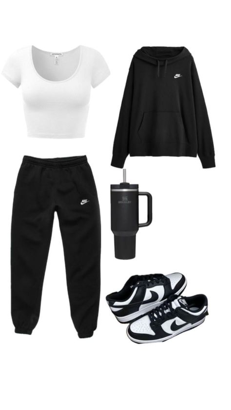 Pe Outfits For School Gym, Summer Nike Outfits, Outfit Ideas Nike, Sporty Girl Outfits, Cute Nike Outfits, Casual Preppy Outfits, Trendy Outfits For Teens, Cute Lazy Day Outfits, Cute Lazy Outfits