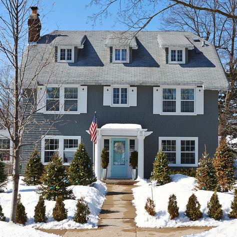 Colonial Home Window Placement Modern Colonial House, Exterior Entrance, Colonial House Exteriors, Siding Ideas, White Shutters, Brick Siding, Clapboard Siding, Colonial Homes, House Shutters