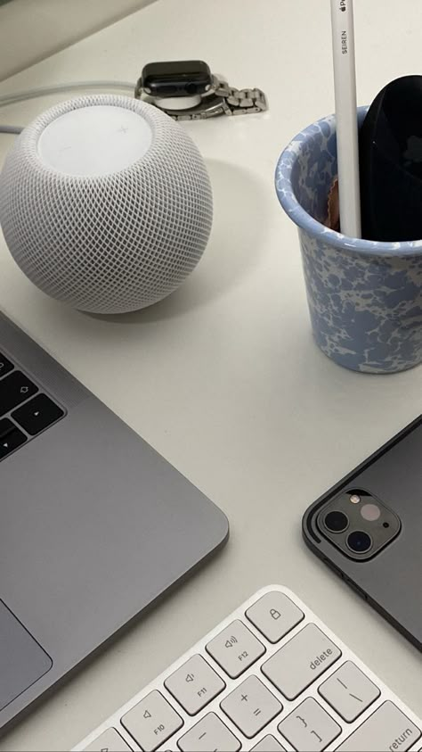 Homepod Mini Aesthetic, Apple Home Pod Mini, Busy Aesthetic, Apple Home Pod, University Moodboard, Glow Up School, Apple Homepod Mini, Home Pod, Manifesting Future