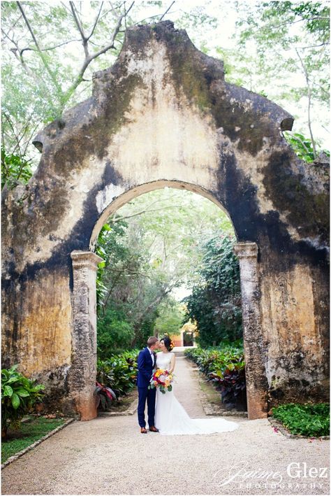 Mexico Hacienda, Destination Wedding Etiquette, Cheap Wedding Reception, Mexico Wedding Venue, Merida Yucatan Mexico, Hacienda Wedding, Mexican Hacienda, Merida Mexico, Nashville Wedding Venues