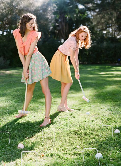 Pastel Skirts and Tops on Croquet Course Pastel Skirts, Retro Mode, Moda Vintage, Look Vintage, Mode Vintage, Mode Inspiration, Retro Stil, Outfits Casuales, Style Retro