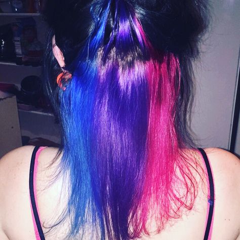 Pink Hair Blue Underneath, Pink Purple Blue Hair Streaks, Black Blue And Pink Hair, Dark Blue And Pink Hair, Teenager Hairstyles, Pink Purple Blue Hair, Purple And Pink Hair, Alt Hairstyles, Pink And Blue Hair