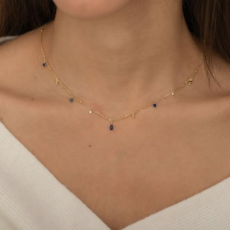 Minimalist Accessories Jewellery, Simplistic Jewelry, خواتم خطوبة, Simple Necklace Designs, 00s Mode, Neck Pieces Jewelry, Pretty Jewelry Necklaces, Minimalist Accessories, Jewelry Accessories Ideas