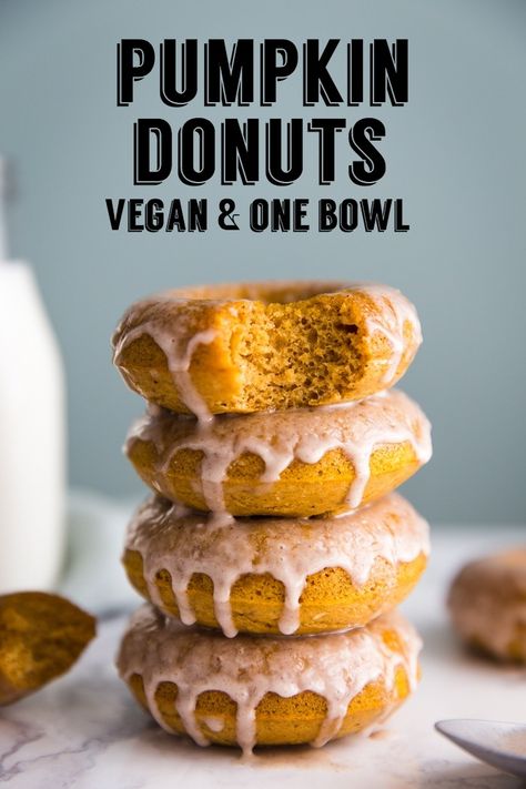 Almond Flour Pumpkin Donuts Baked, Vegan Pumpkin Donuts Baked, Pumpkin Donuts Baked, Vegan Donut Recipe, Pumpkin Donuts Recipe, Vegan Doughnuts, Pumpkin Spice Donut, Flour Substitute, Vegan Baking Recipes