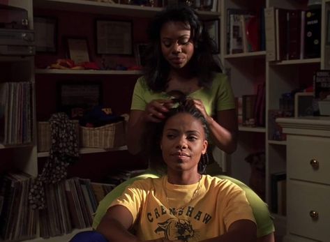 As The Fly Older Sister Always There For Her Little Sis In 'Love Basketball' 1970s Film Aesthetic, Love And Basketball Movie, Older Black Woman, Cool Older Sister, Older Sister Aesthetic, Monica Wright, Black Teenage Girl, Black Girlhood, Regina Hall