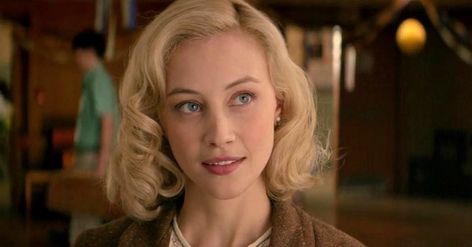 Sarah Gadon has wrapped work on Vampires vs. the Bronx Sarah Gadon Sadie Dunhill, Narcissa Malfoy Face Claim, 1940s Face Claim, 1940s Blonde Woman, Petunia Dursley Fan Cast, Narcissa Malfoy Fan Cast, Narcissa Black Fancast, Lucius Malfoy Marauders Era, Narcissa Black